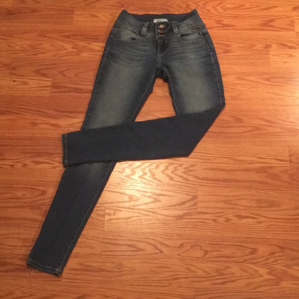 Medium Blue Jeans